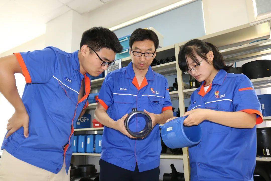 技術推廣，匠心筑夢——青浦區個人與集體榮獲2022年全國五一勞動獎